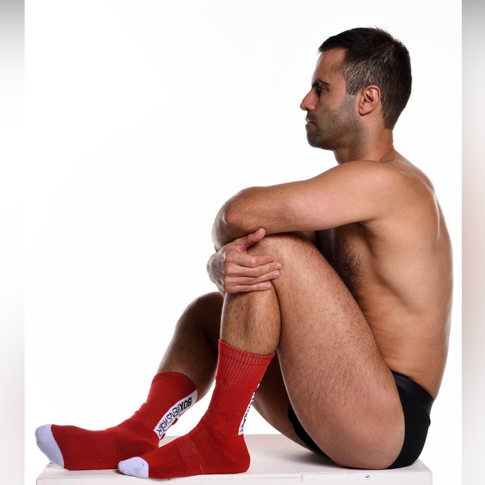 BOX MENSWEAR REVERSE RED STRIP LUX SPORTS SOCK NWT